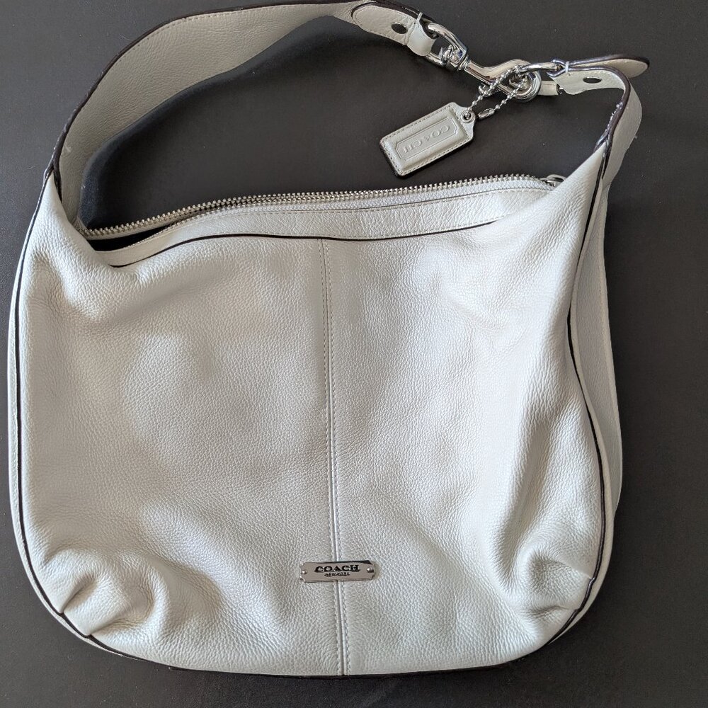 Coach Avery Hobo Shoulder Leather Bag F23960 "Pearl"